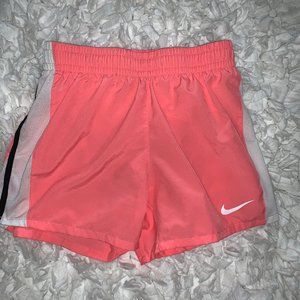 NIKE Girls Running Shorts w/ Liner Girls Large Peach